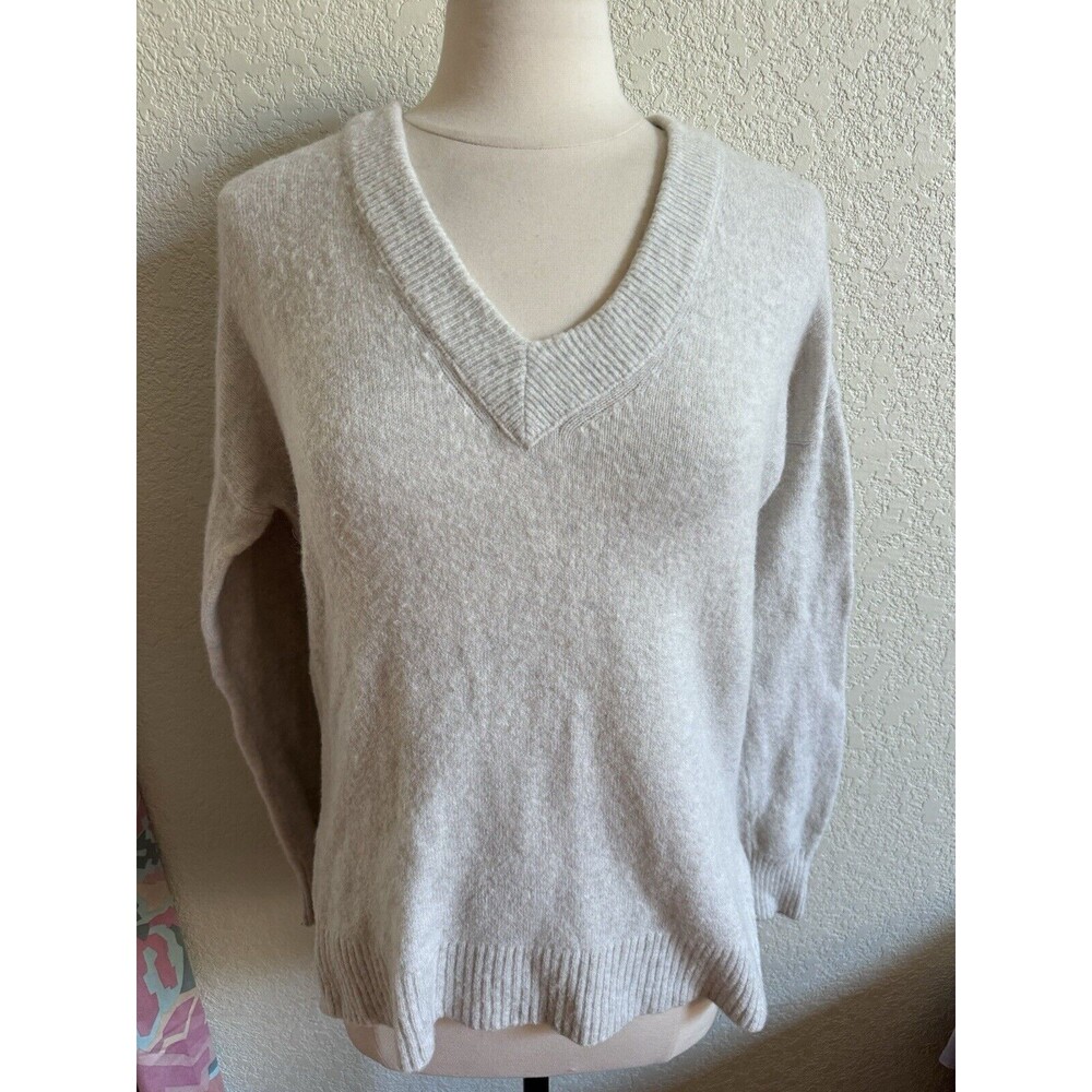 Madewell Womens Merino Wool Alpaca Blend Sweater M Gray V Neck Soft Clean Girl